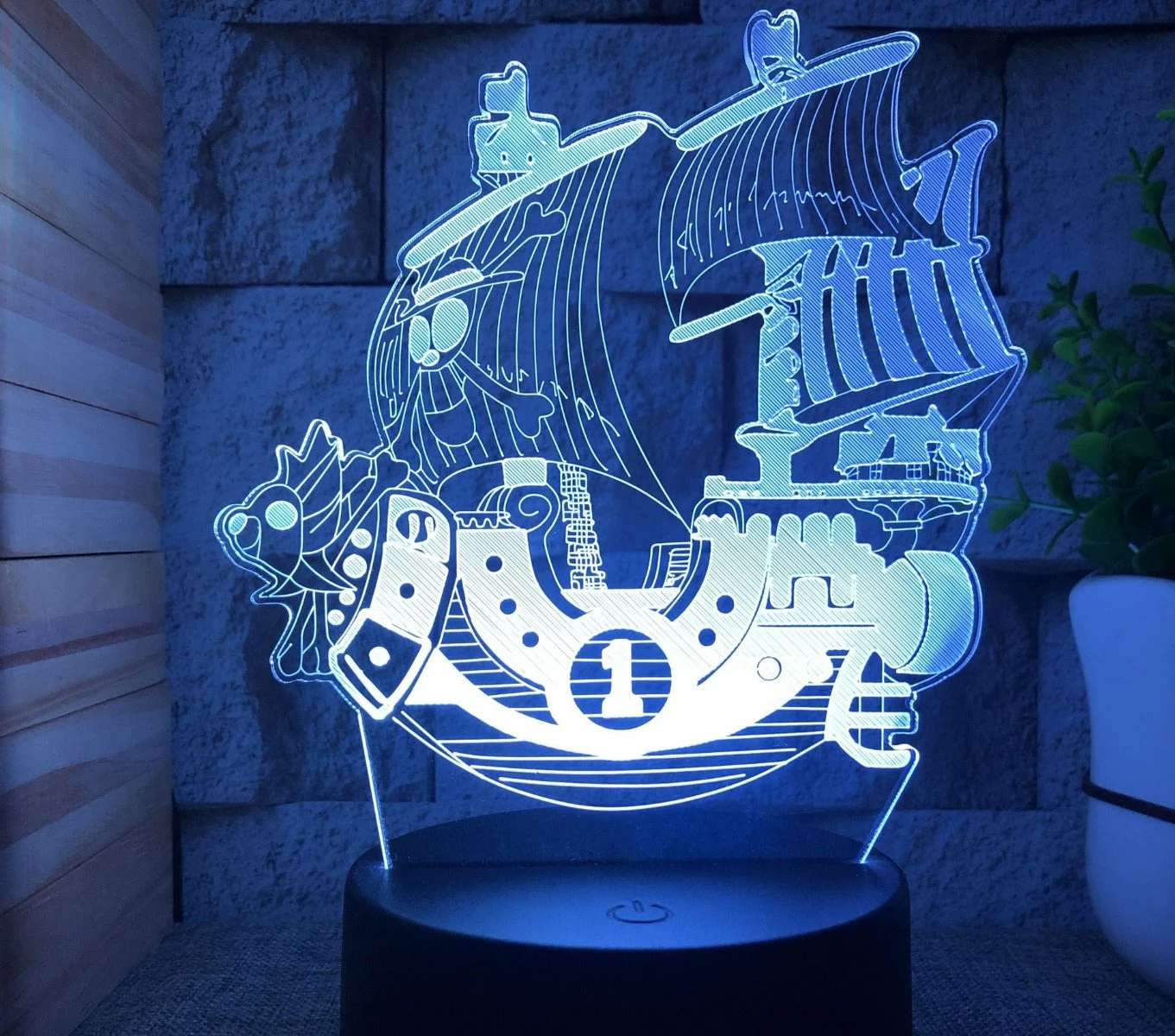 Lampe LED - One Piece Thousand Sunny 1 Lampe LED - One Piece Thousand Sunny